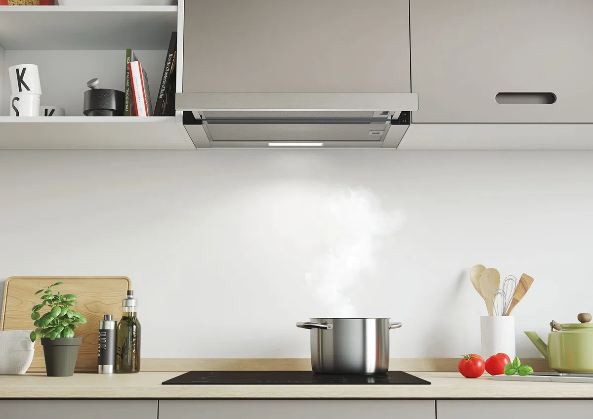 Candy Flachpaneelhaube CBT625/2X DE / 60cm Breite / 67,5W Leistung / 2 Leistungsstufen/max. Luftleistung: 332 m³/h/Abluft & Umluft/Energieeffizienz B/kostensparende LED-Leuchte/Edelstahl