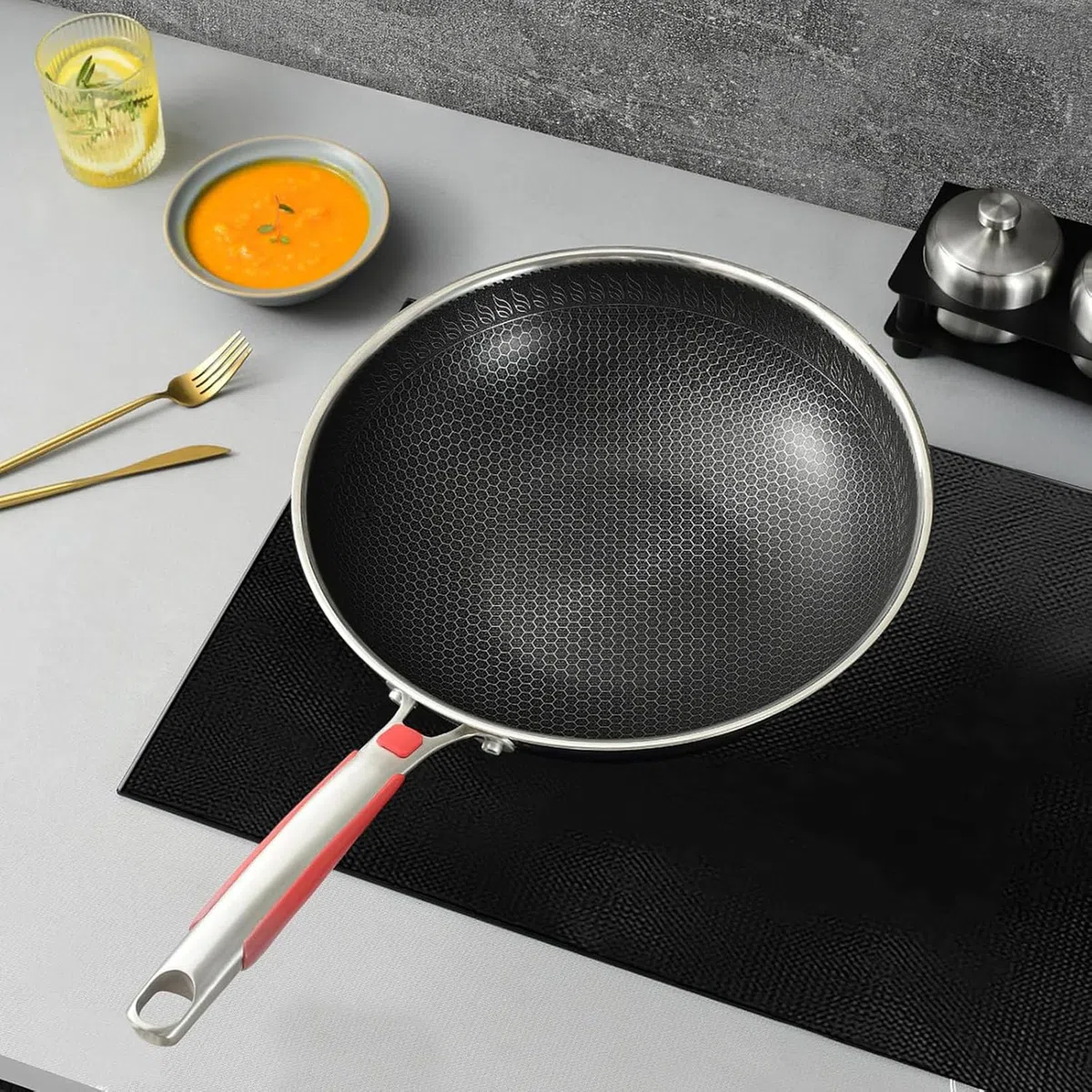 61x53CM Große Silikon Induktionskochfeld Schutzmatte Induction Cooker Silikonmatte (Magnetisch) Induktion Schutzmatte Induktion Herdschutz Matte Schwarz Wärmeisolierte Pad für Induktionsherd